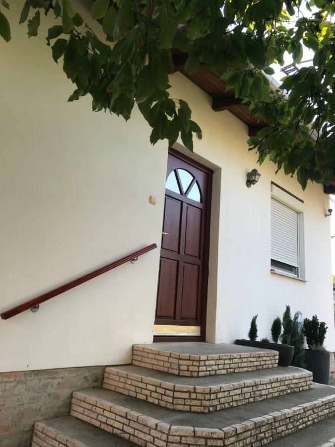 Eden Apartman Algyo Zewnętrze zdjęcie